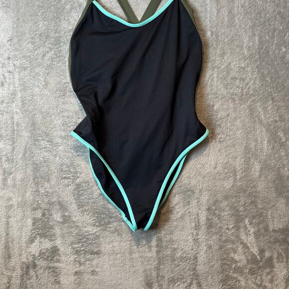 L*Space Color Block V-neck Cross-back Maniac One Piece Black Swimsuit Sz 8 - Picture 2 of 6